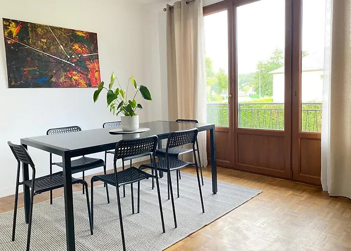 Villa Maison Chaleureuse Avec Un Grand Jardin *